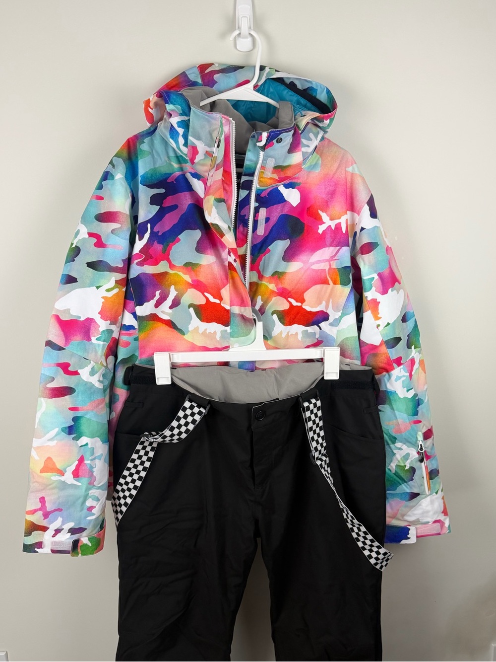 Girls Multicolor Camo Snow Jacket with Hood